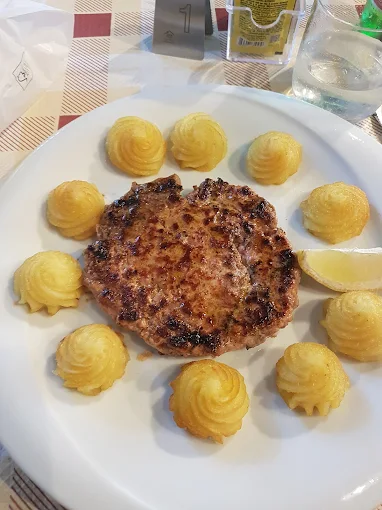 Piatto del menù Menu turistico