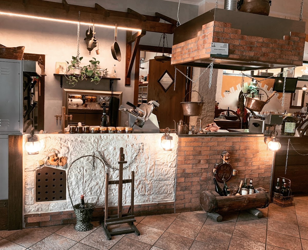 Ma'Delina Ristorante