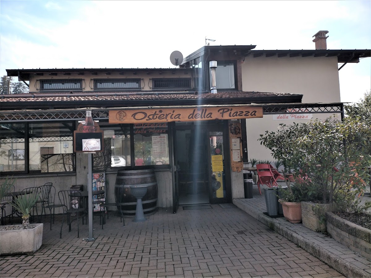 Foto 3 di Osteria della Piazza - Caldana (va)
