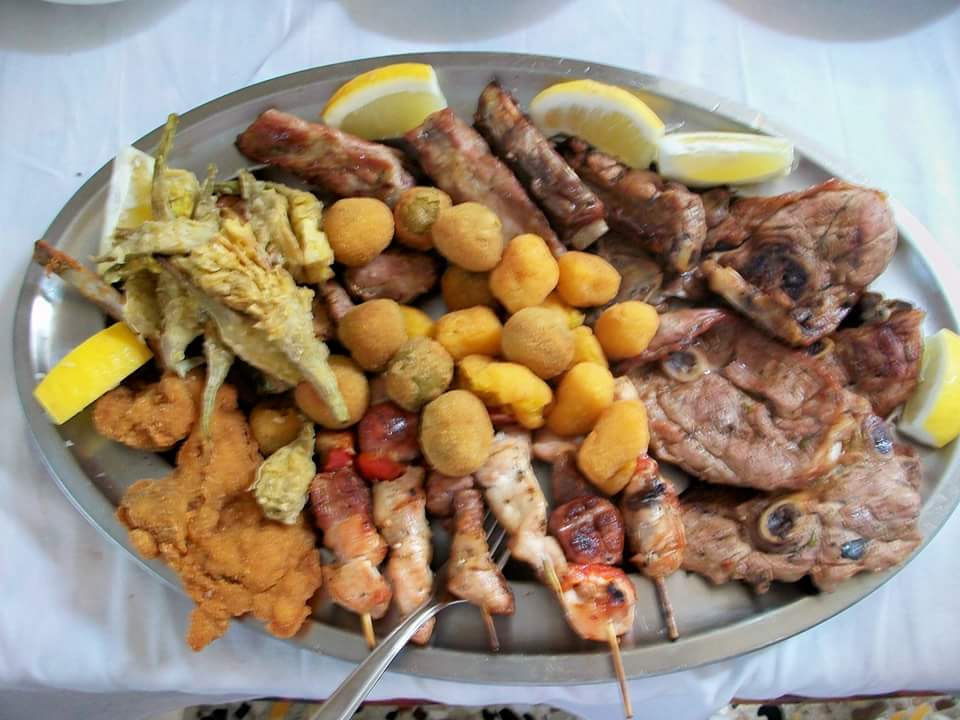 Foto 2 di Trattoria La Priora