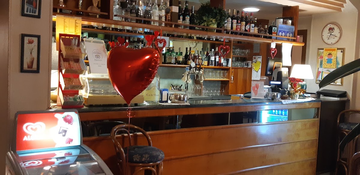 Foto 1 di Trattoria al Fogolar