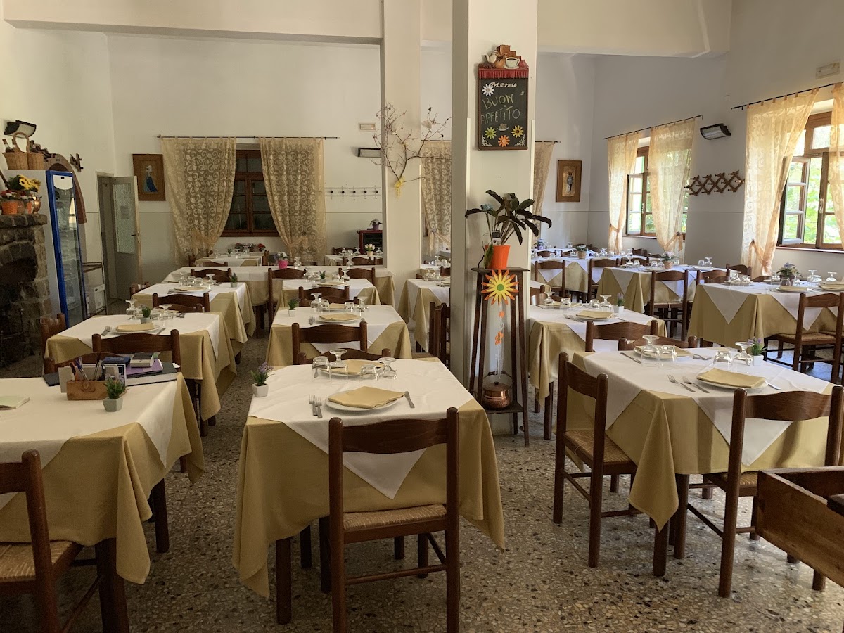 Foto 1 di Ristorante "La Pineta"