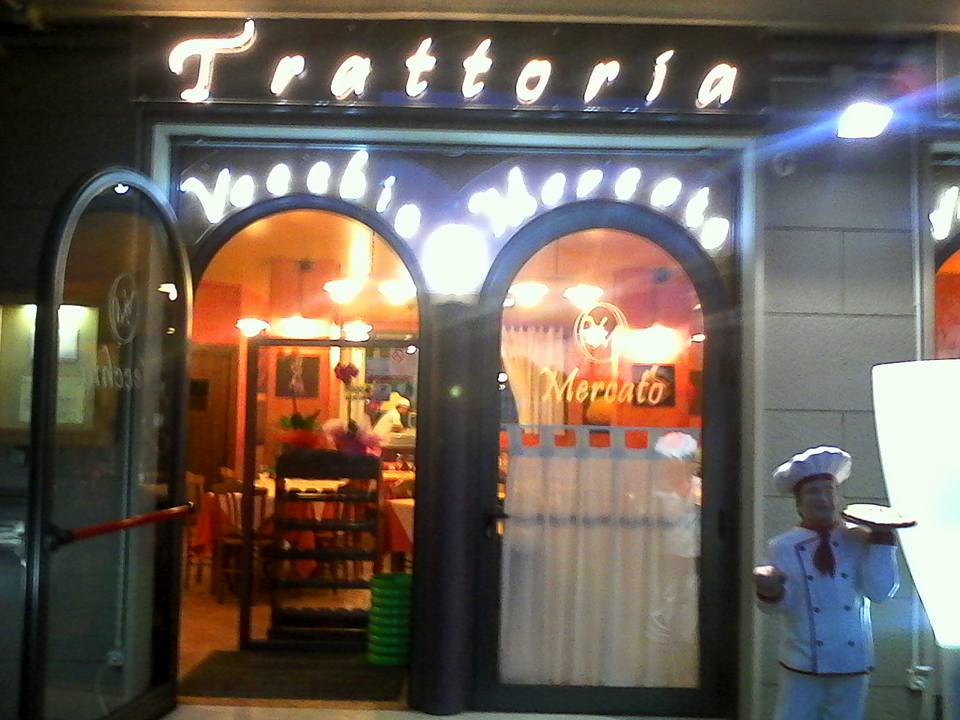 Foto 1 di Trattoria Vecchio Mercato