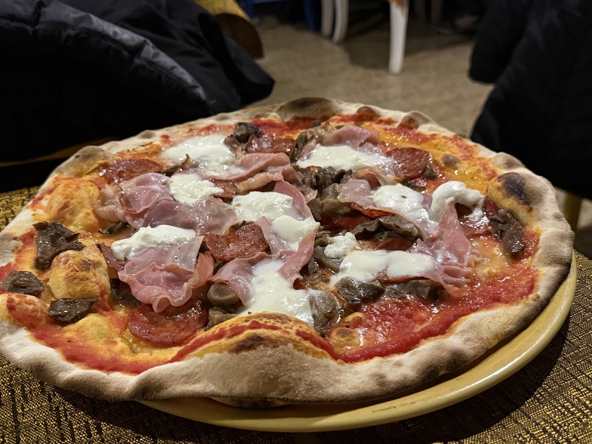 Foto 2 di Trattoria Pizzeria la Baita