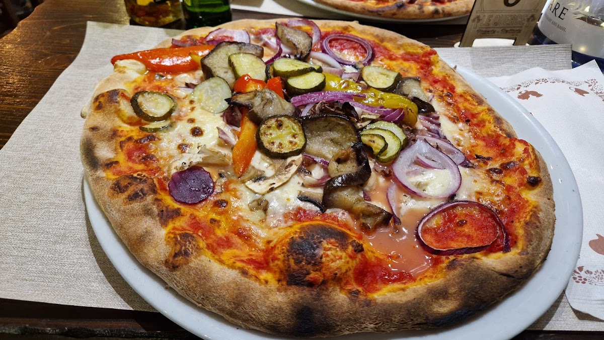 Foto 2 di Trattoria-Pizzeria le Querce