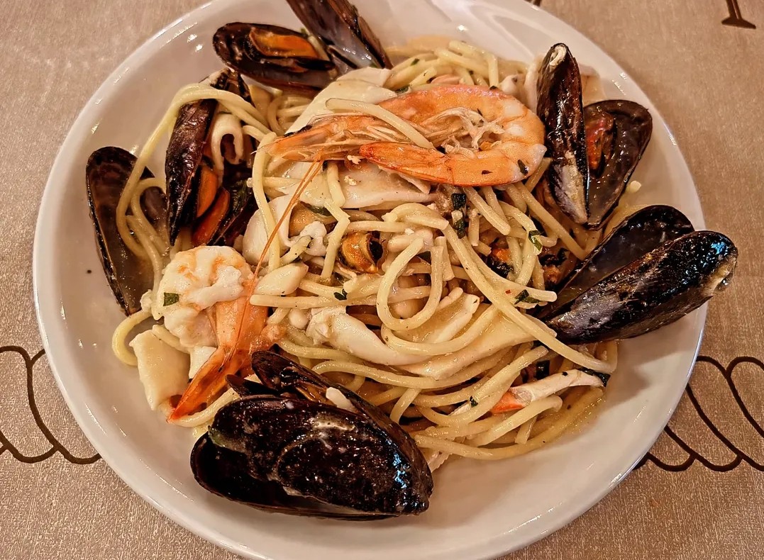 Foto 4 di Ristorante Pizzeria La Grotta
