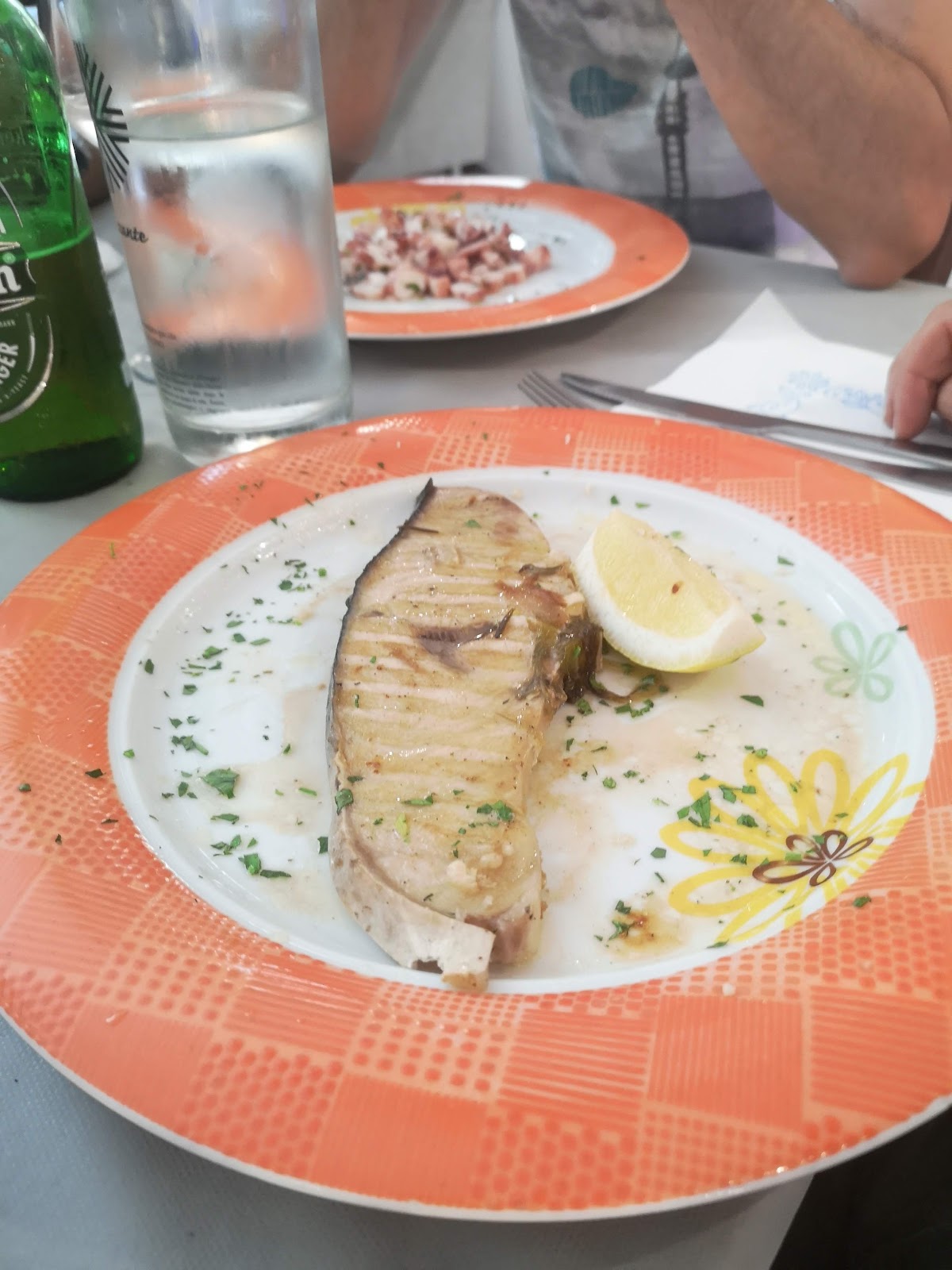 Piatto del menù Menu Pausa Pranzo di Carne e Pesce