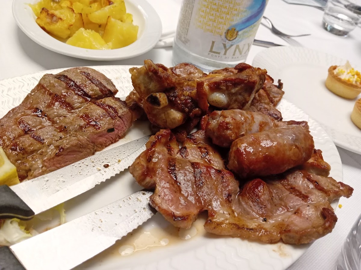 Piatto del menù Menu turistico