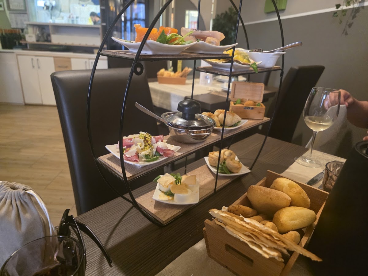 Foto 4 di Ristorante Sa Ide e S'Ollia Cagliari