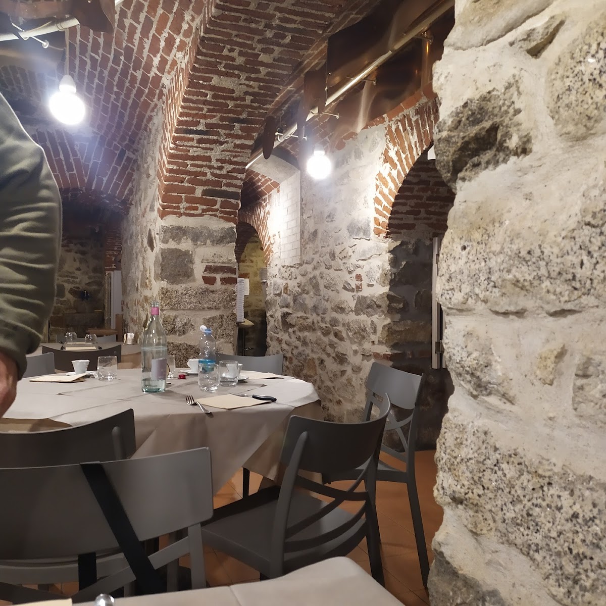 Ristorante Pizzeria La Crota dei Giullari
