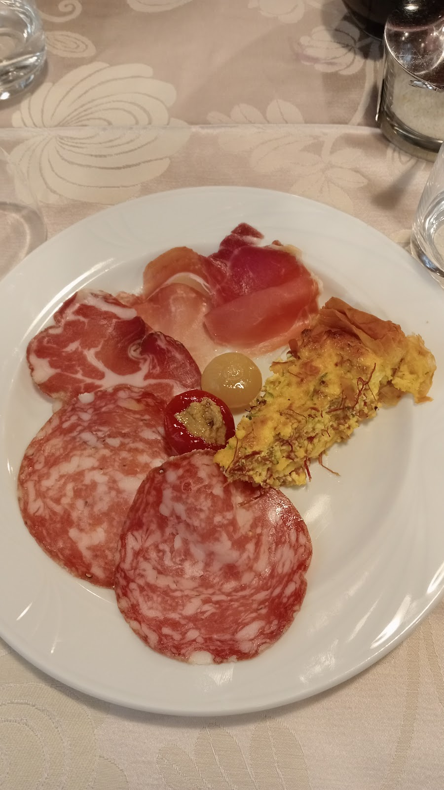 Piatto del menù Menu turistico di Terra