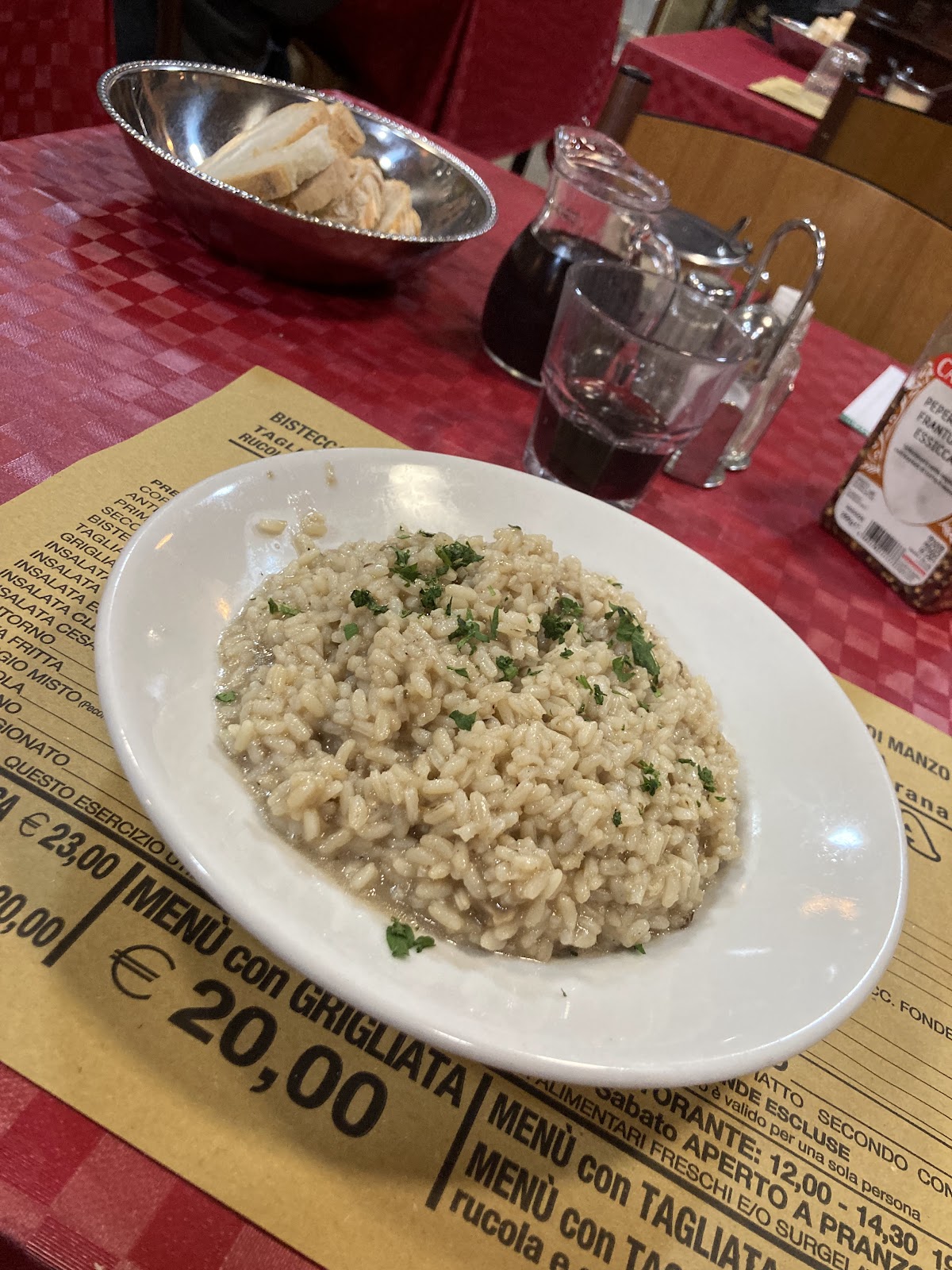 Piatto del menù Menu turistico di Terra