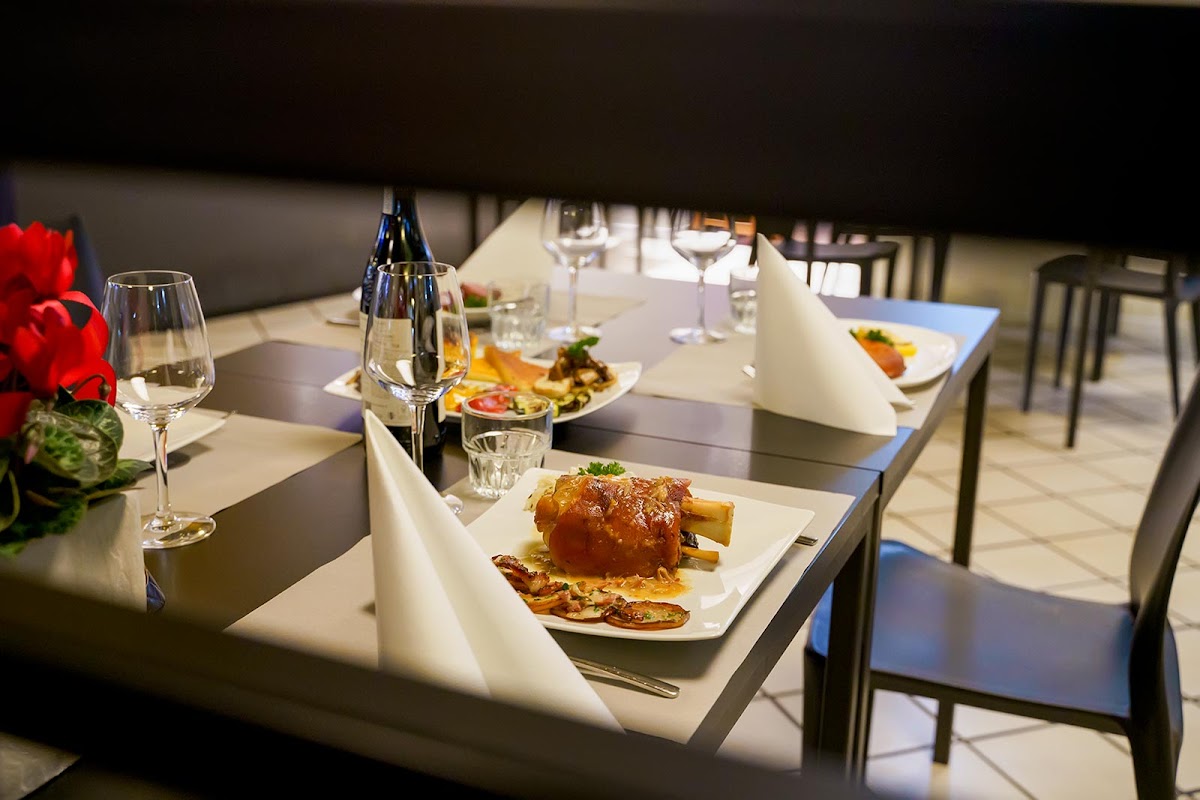 Foto 1 di Ristorante Forc-eat (Forcate 1970)