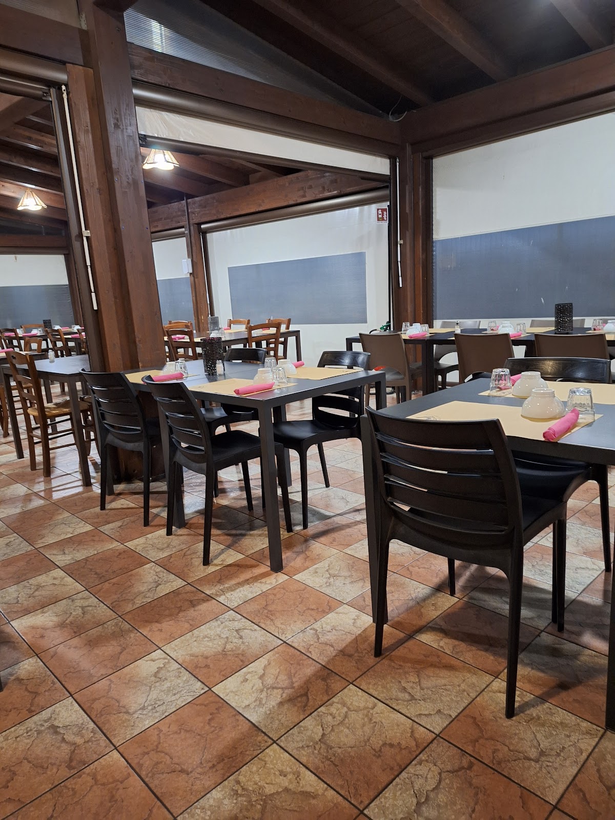 Foto 1 di Osteria la Saracca