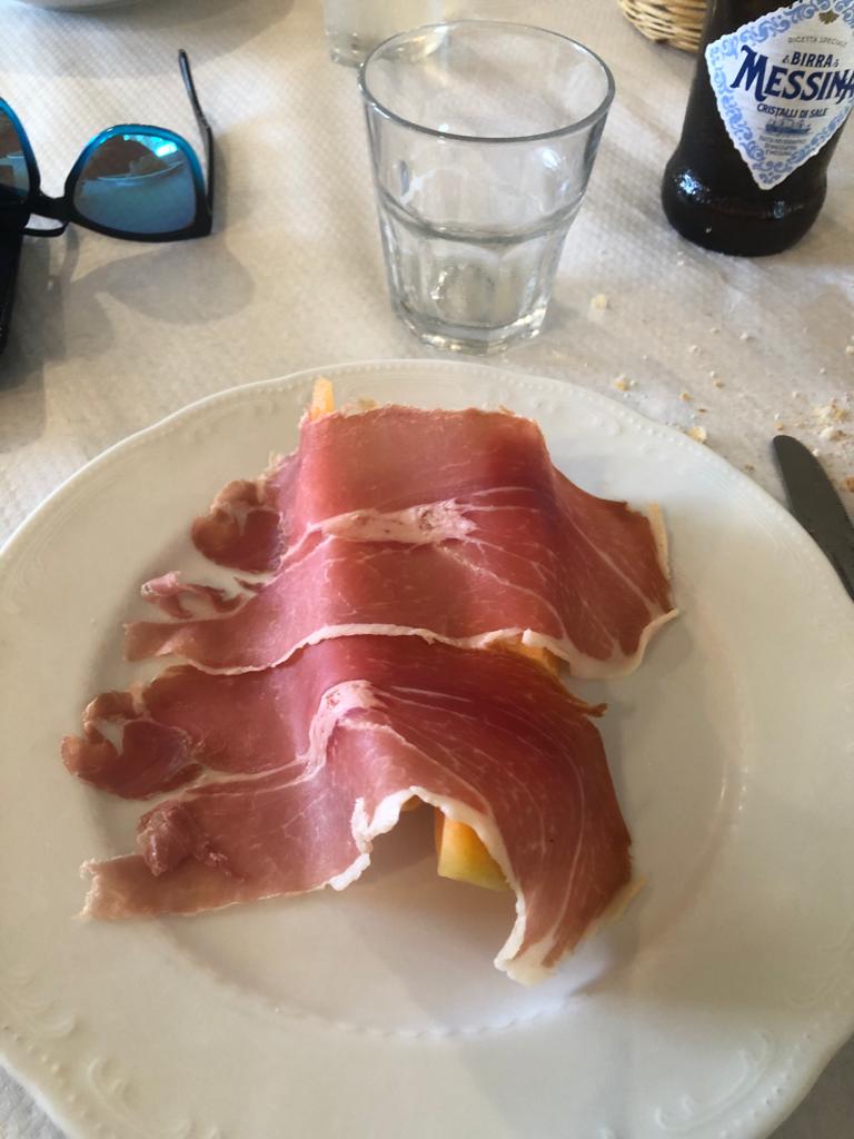 Piatto del menù Menu turistico