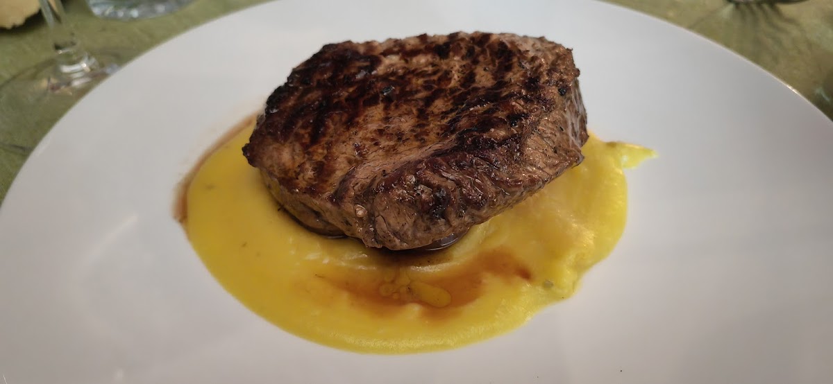 Piatto del menù Menu turistico di Terra
